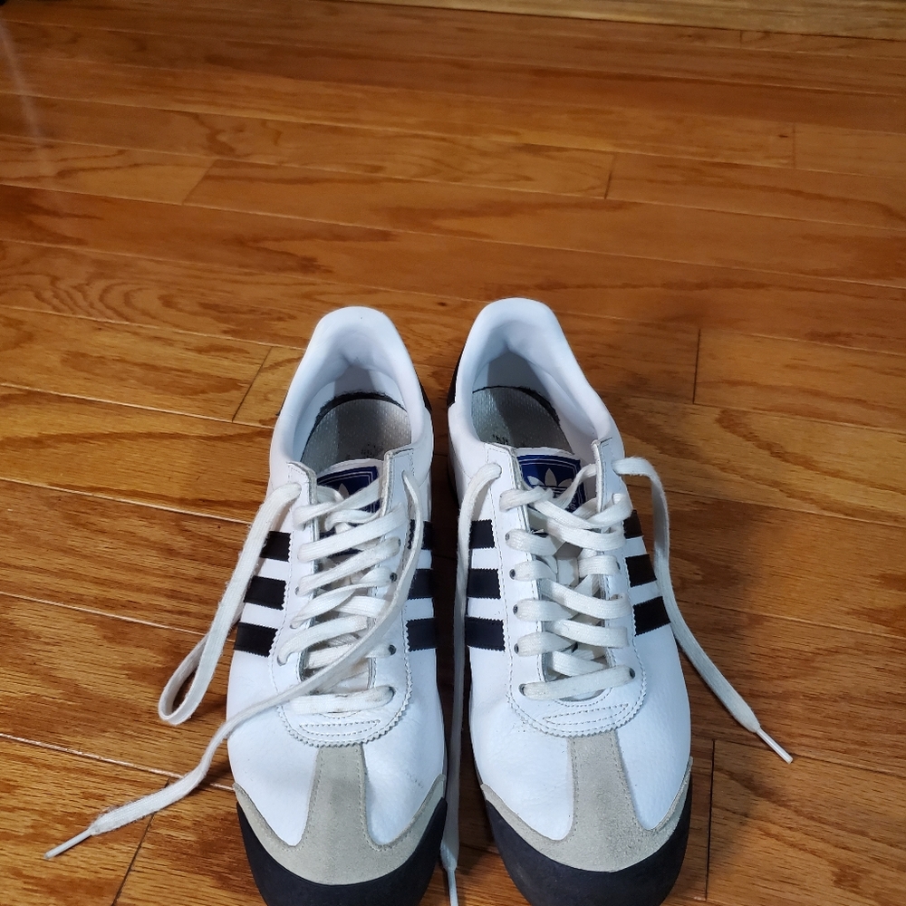 Adidas Samoa Sneakers
